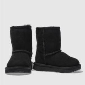 Girls Ugg Classic Short Boot